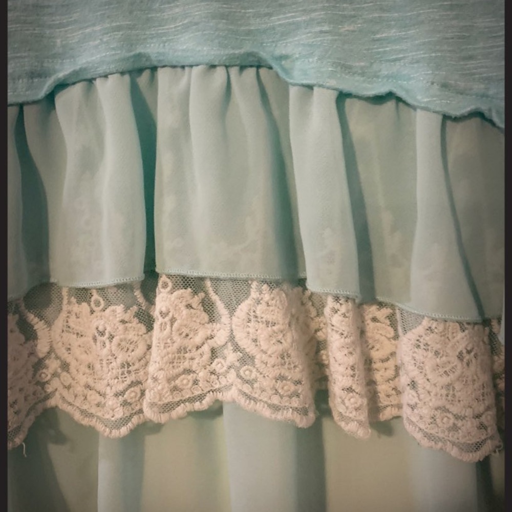 Umgee blouse - Picture 3 of 4
